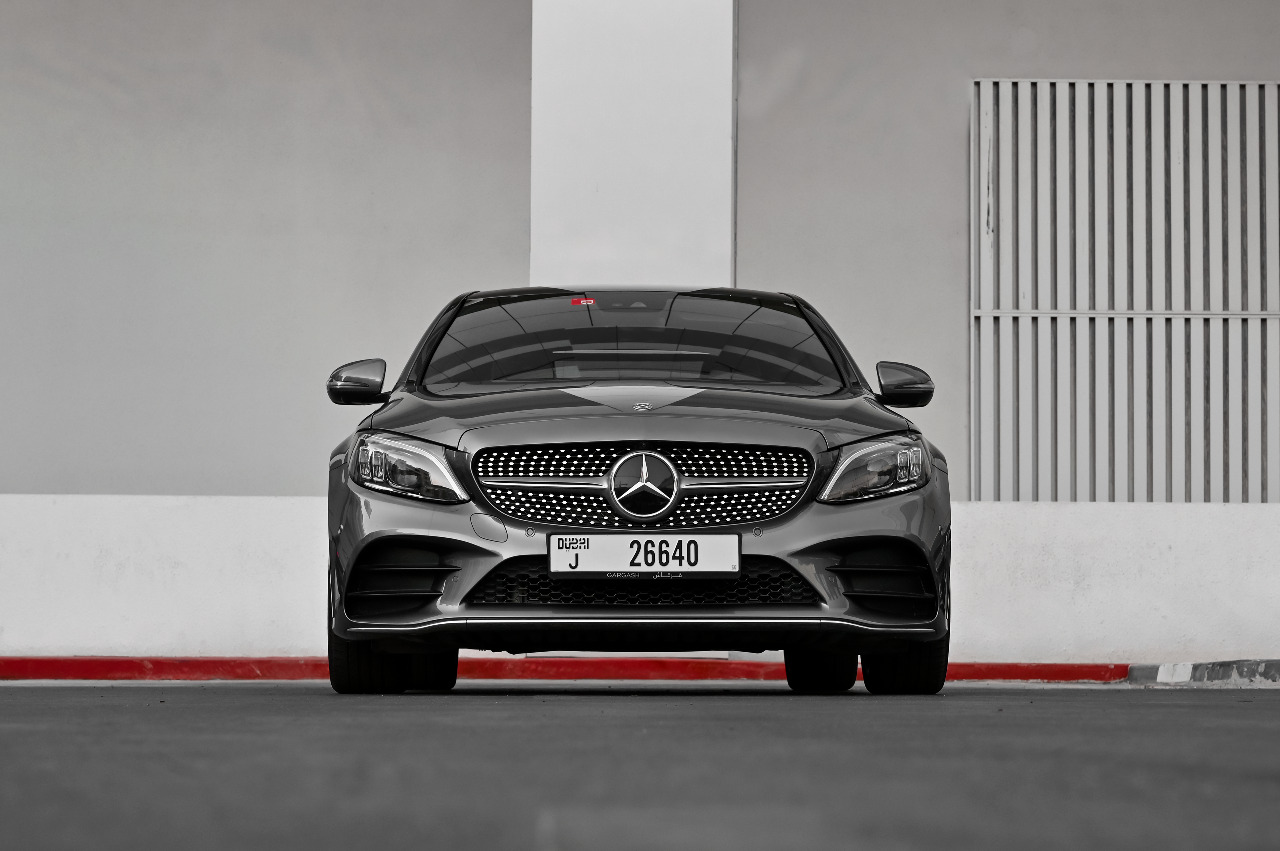 MERCEDES C200  2021 location dubaï