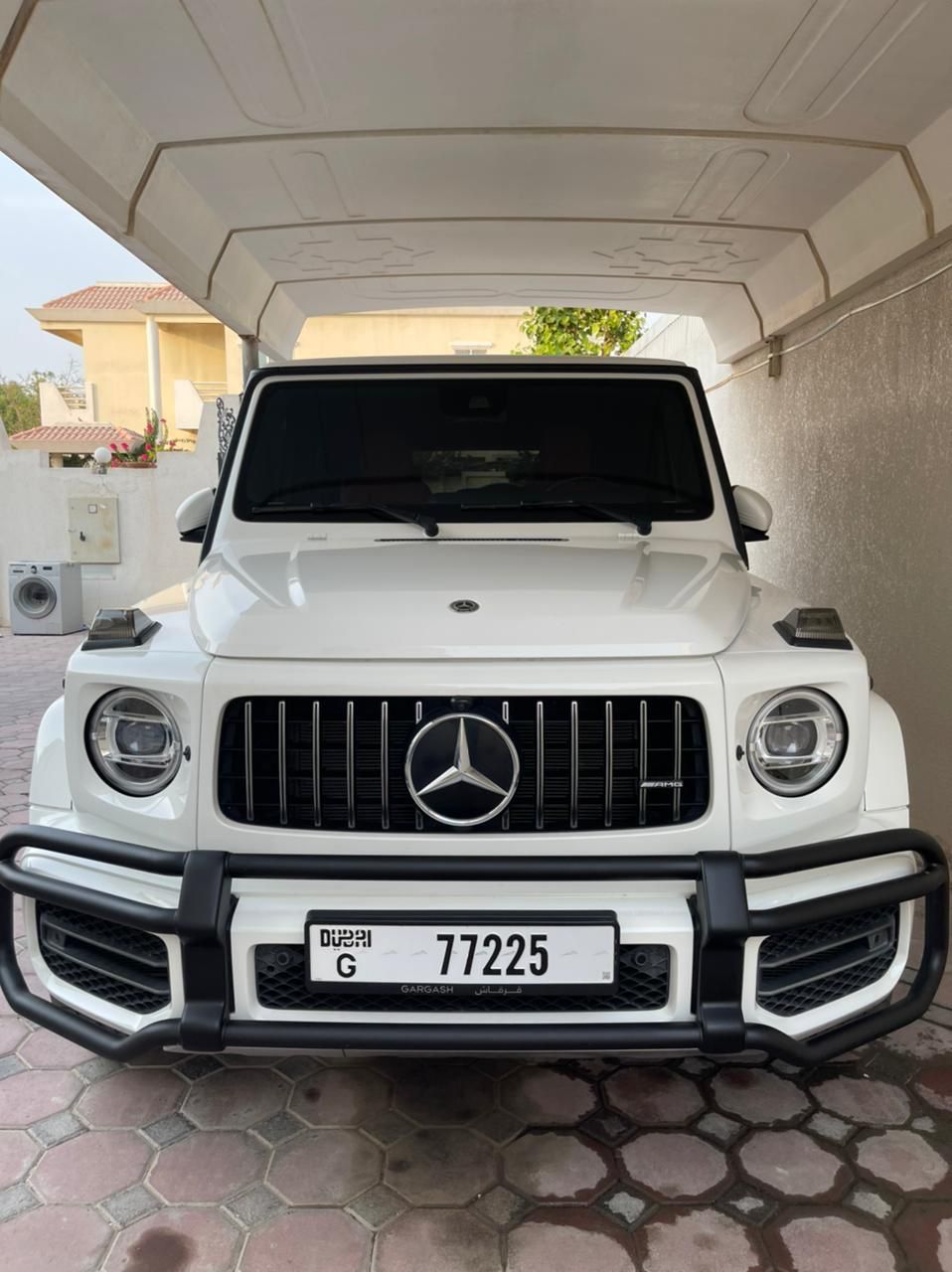 Mercedes G63 WHITE 2019 location dubaï
