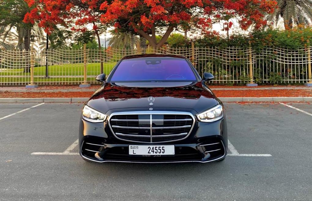 Mercedes S500 BLACK 2021 location dubaï