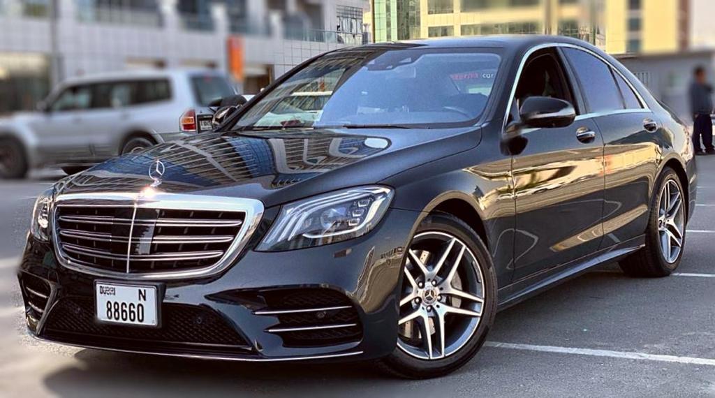 Mercedes S500 BLACK 2019 location dubaï