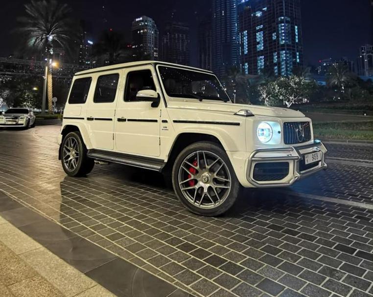 Mercedes G63 WHITE 2021 location dubaï
