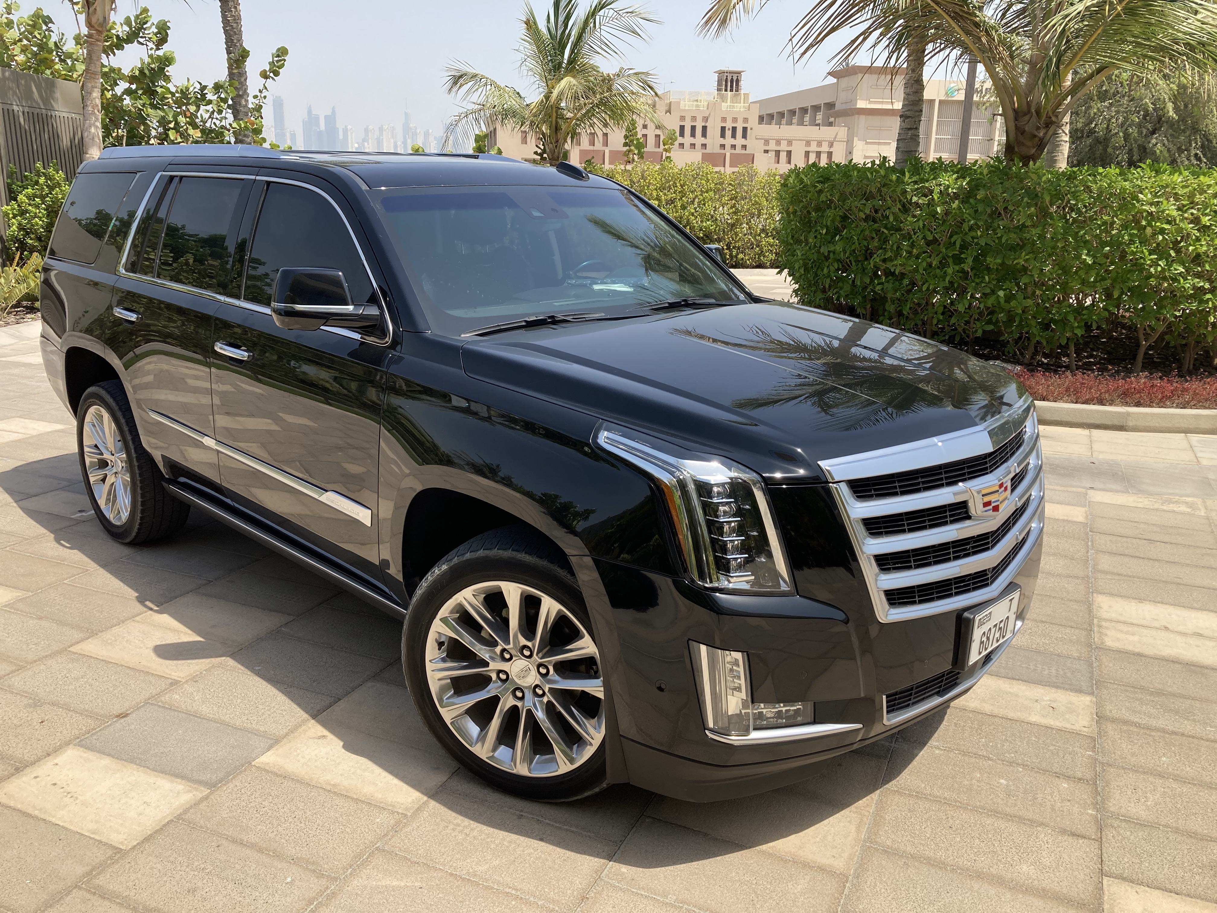 Cadillac Escalade BLACK 2019 аренда дубай