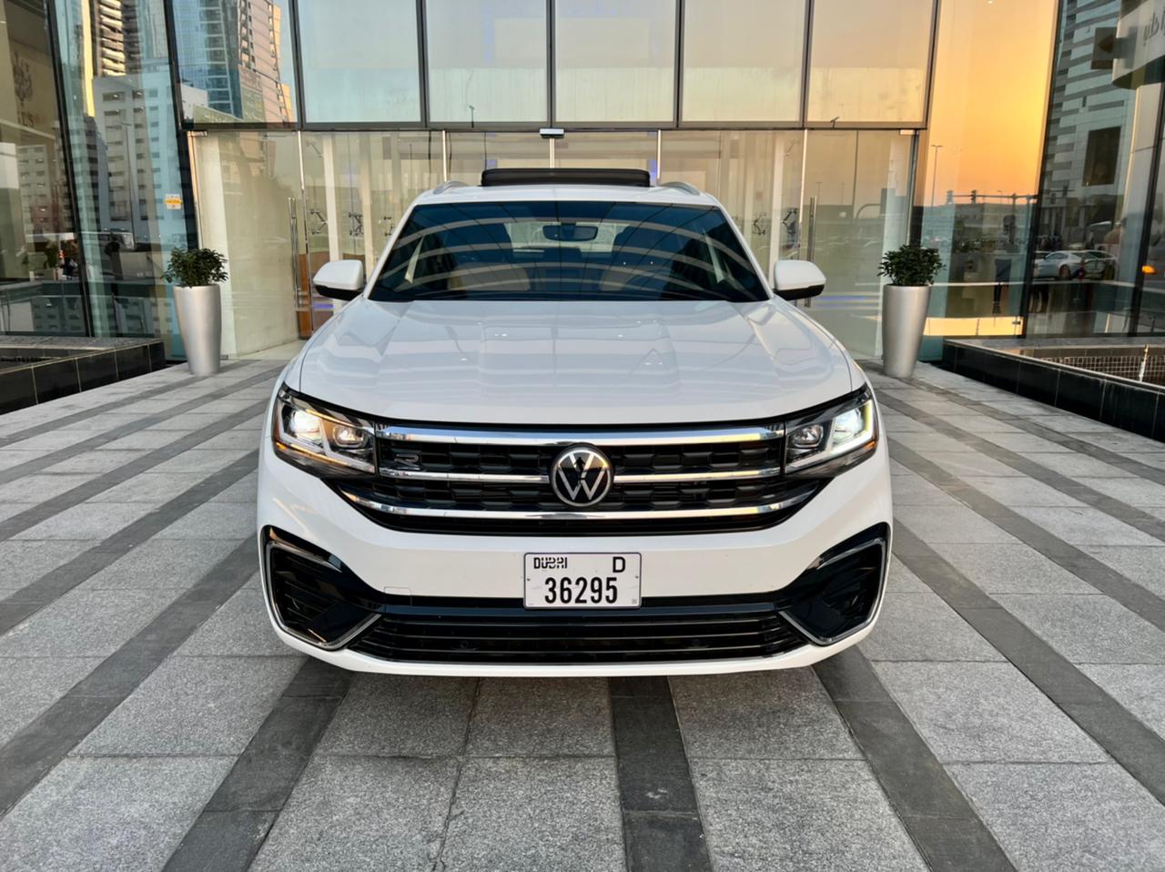 VOLKSWAGEN ATLAS  WHITE 2021 location dubaï