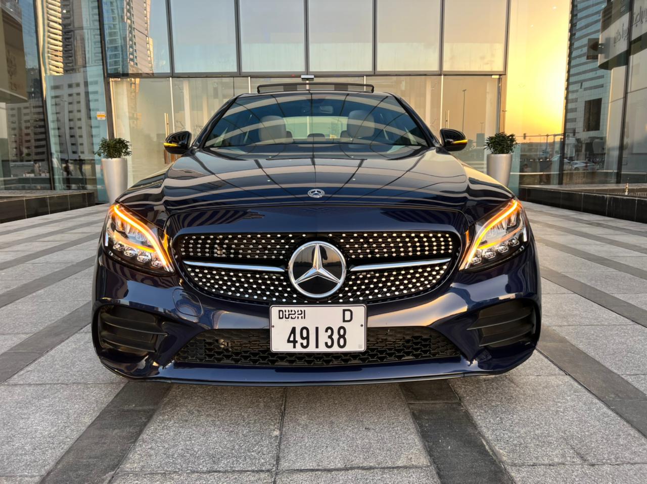 MERCEDES BENZ C300  BLUE 2021 location dubaï