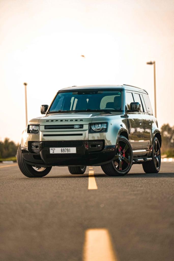 Land Rover Defender BEIGE 2023 аренда дубай