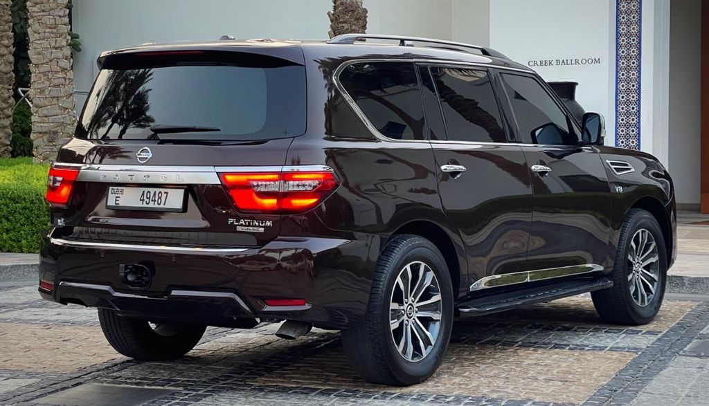 арендовать Nissan Patrol BLACK 2020 в Дубае