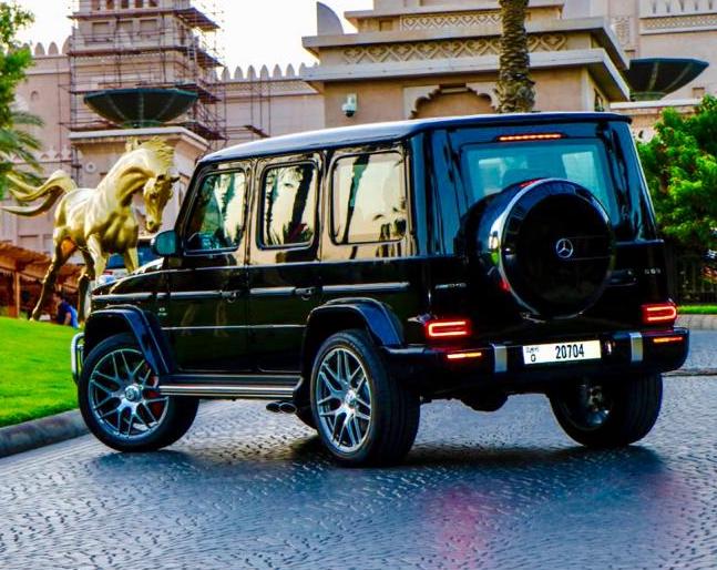 louer Mercedes G63 BLACK 2020 à Dubaï