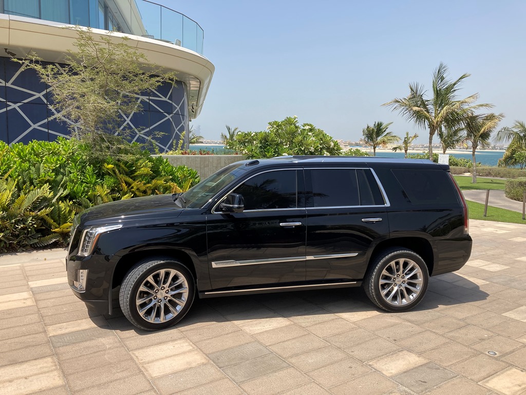 арендовать Cadillac Escalade BLACK 2019 в Дубае
