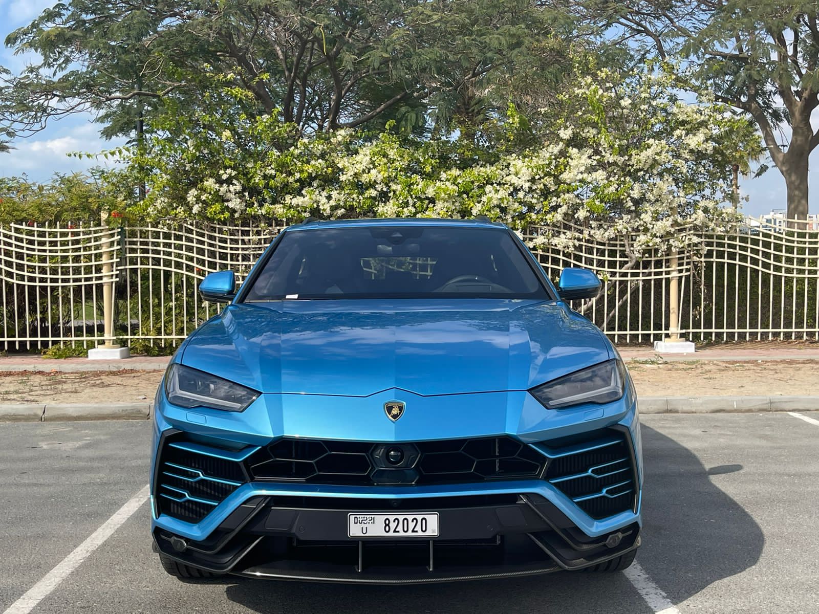 арендовать Lamborghini Urus BLUE 2022 в Дубае