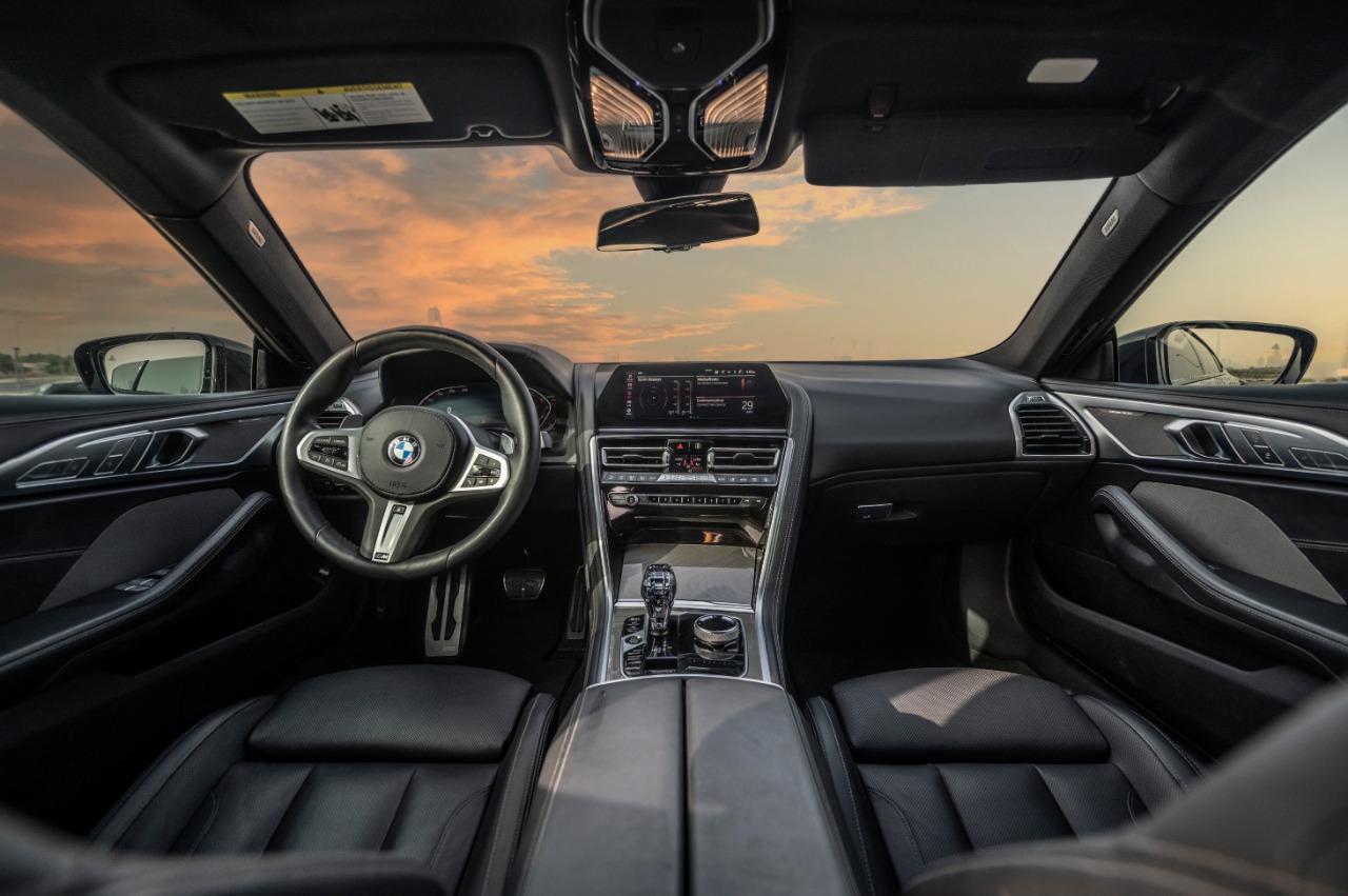 louer BMW 840i Gran Coupe BLACK 2020 à Dubaï