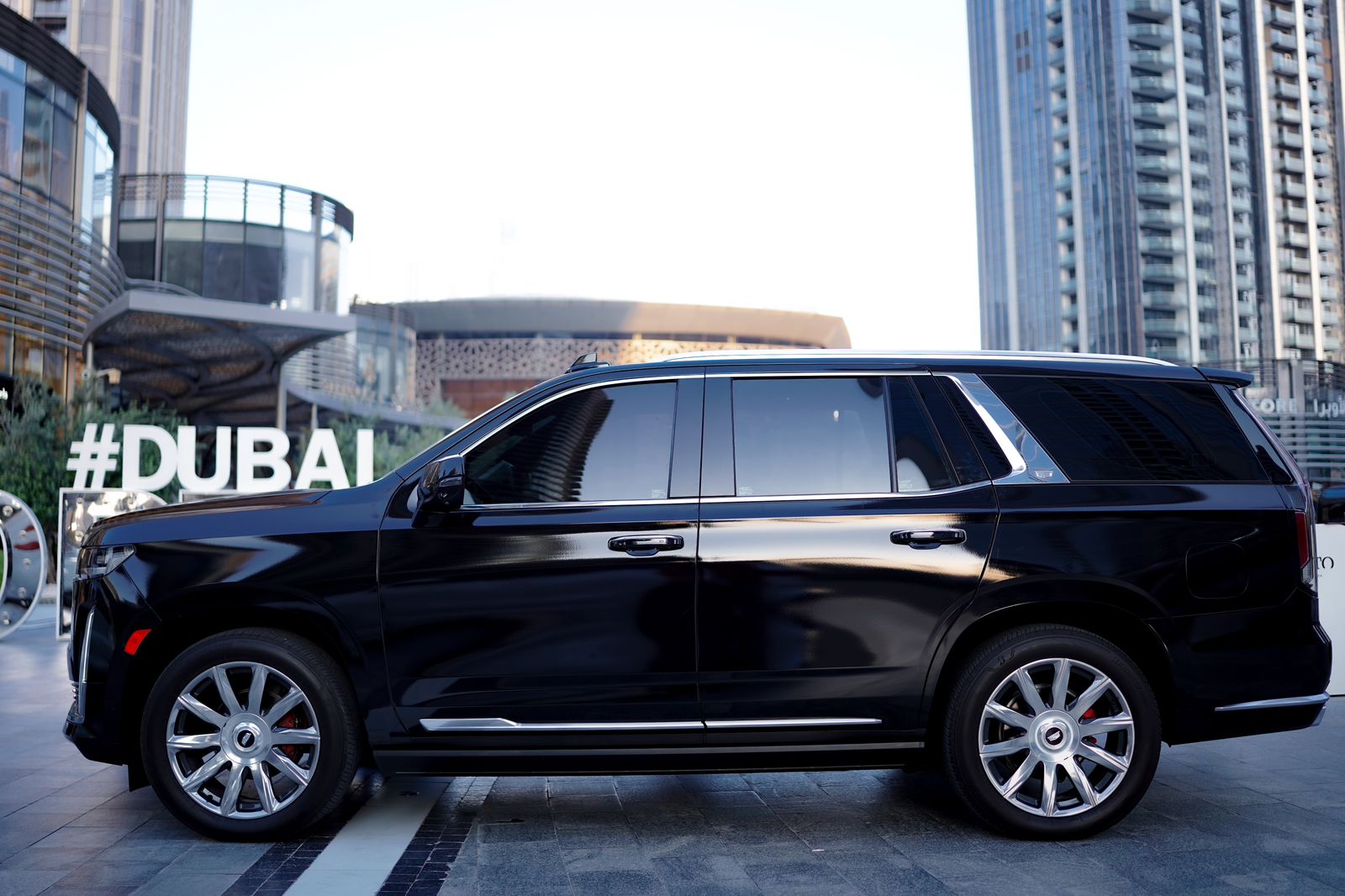 louer Cadillac Escalade BLACK 2021 à Dubaï