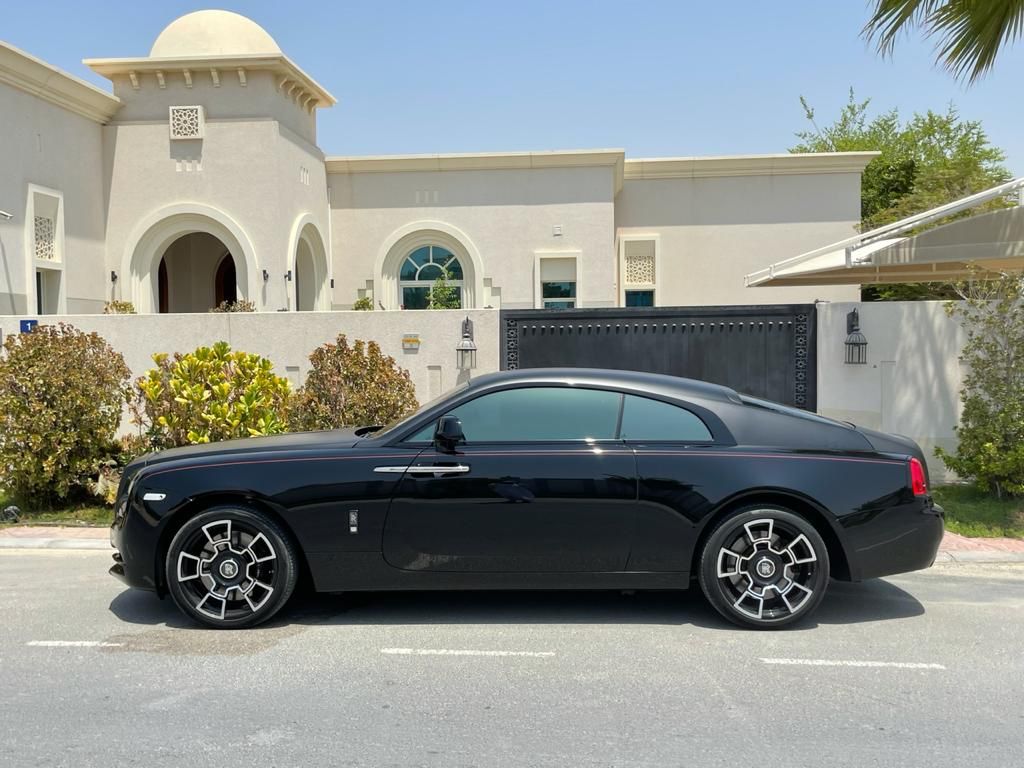 louer Rolls-Royce Wraith Black Badge BLACK 2020 à Dubaï