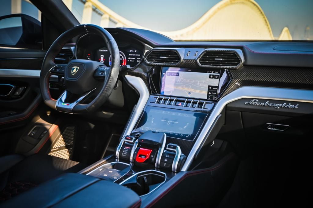 louer Lamborghini Urus Red Edition  RED 2021 à Dubaï