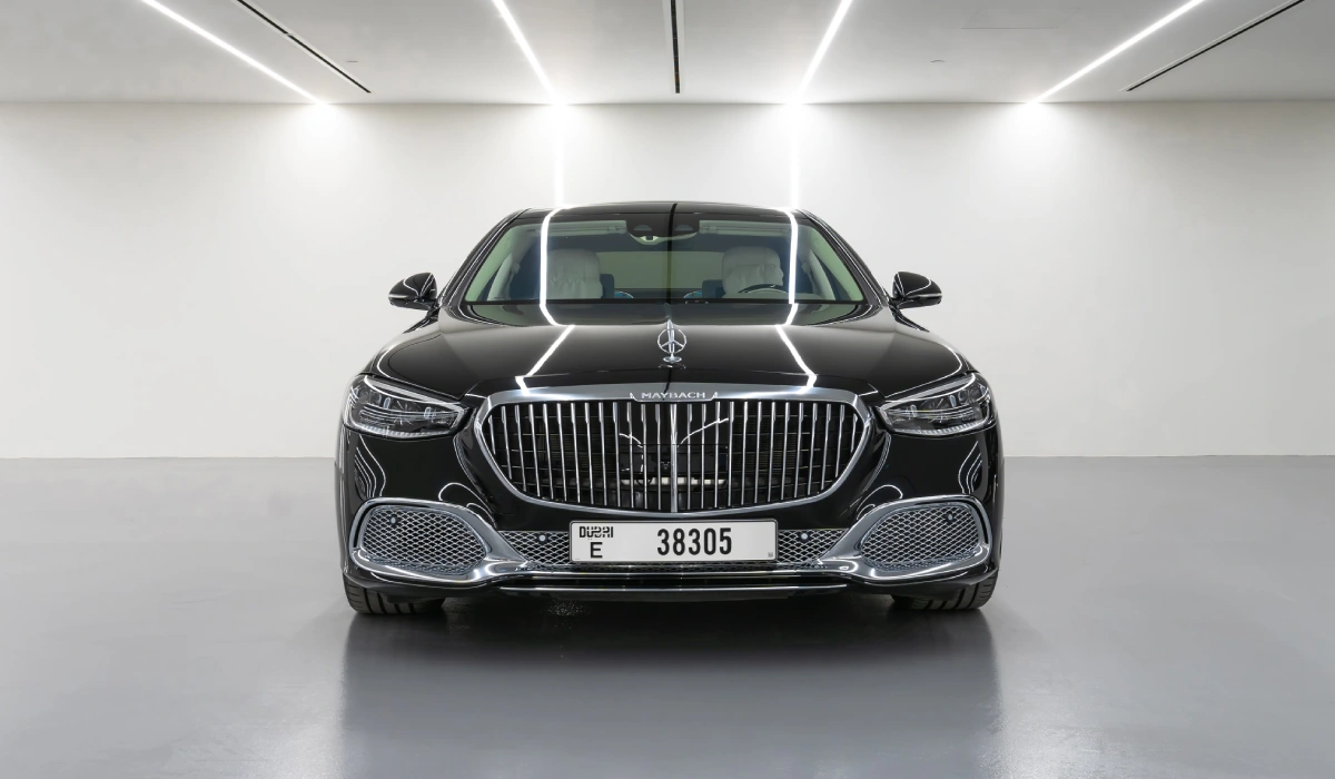 louer Mercedes Maybach S680 BLACK 2022 à Dubaï
