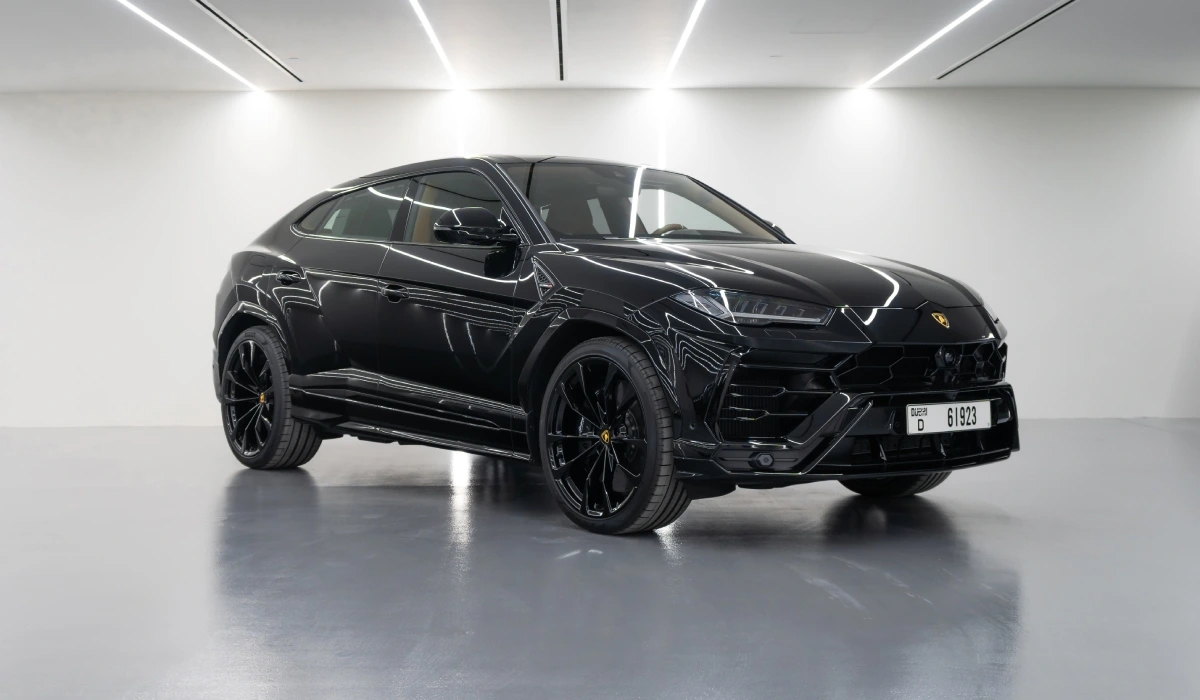 louer Lamborghini Urus BLACK 2022 à Dubaï