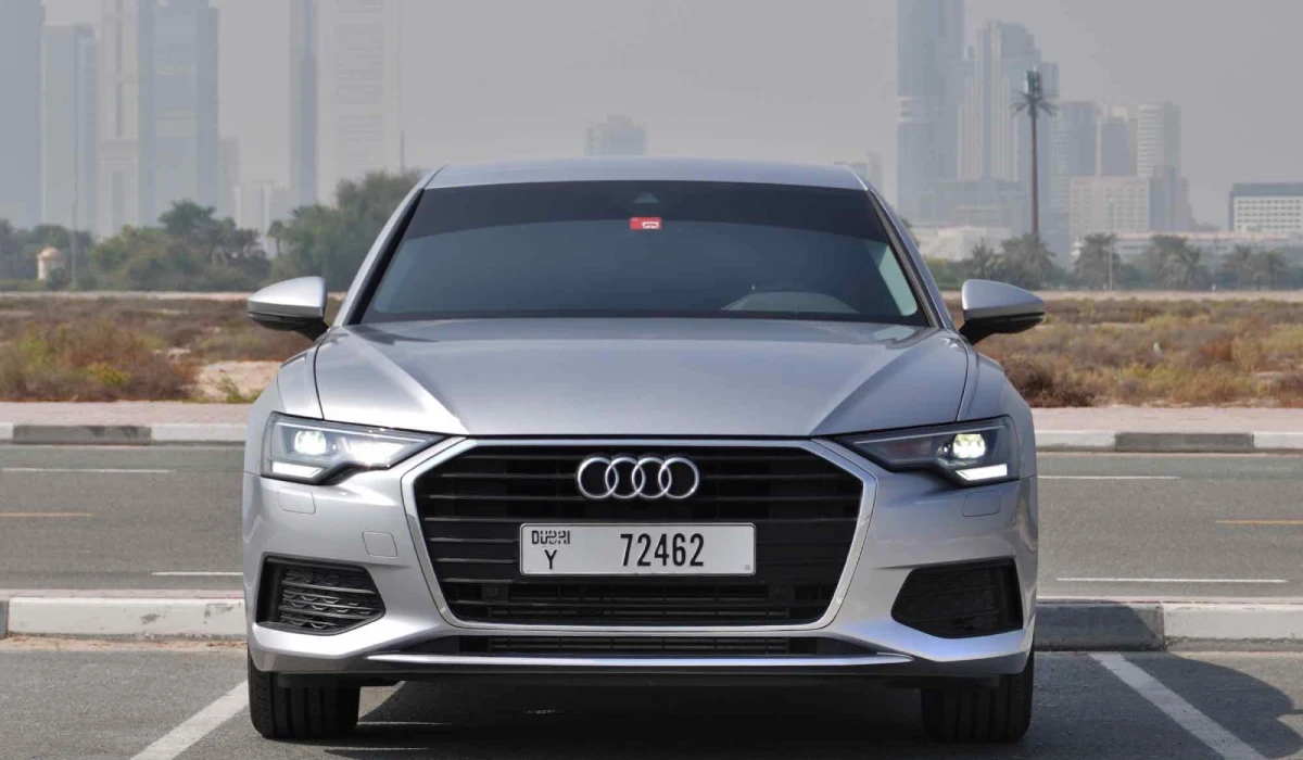 louer Audi A6  2022 à Dubaï