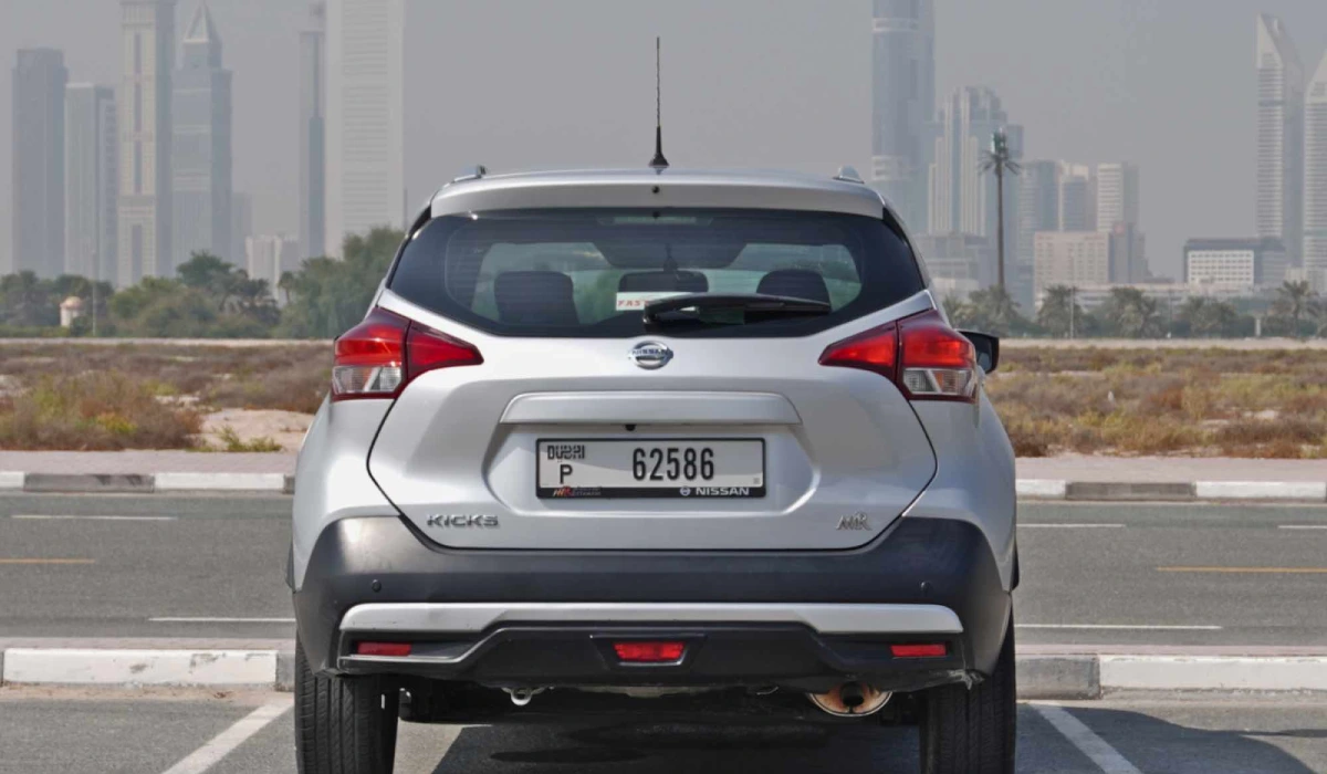 louer Nissan Kicks BEIGE 2021 à Dubaï