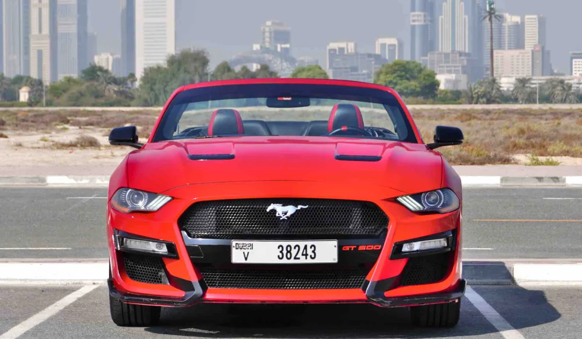 louer Mustang GT 500 RED 2021 à Dubaï