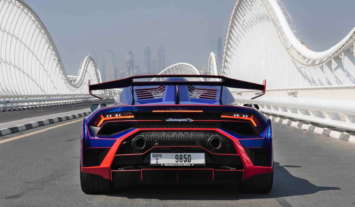 louer Lamborghini Huracan STO BEIGE 2022 à Dubaï