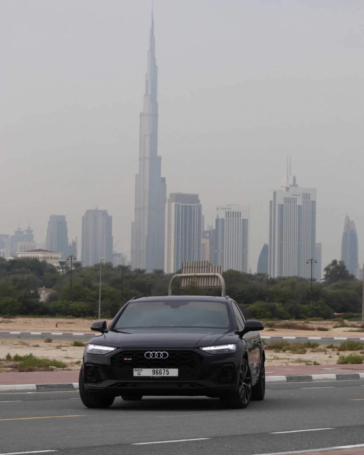 louer Audi SQ5  BLACK 2023 à Dubaï