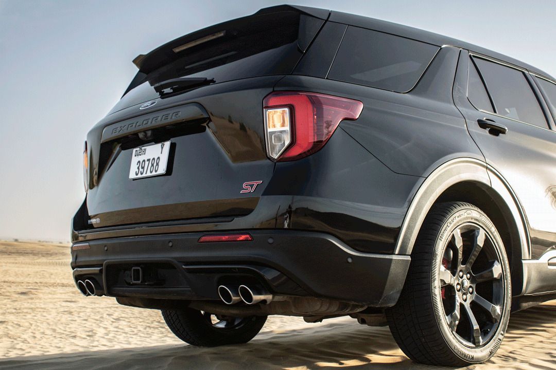louer FORD EXPLORER ST  BLACK 2021 à Dubaï
