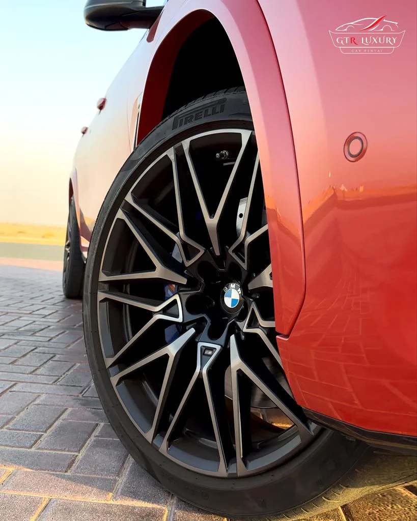 арендовать BMW X6 M Competition RED 2023 в Дубае