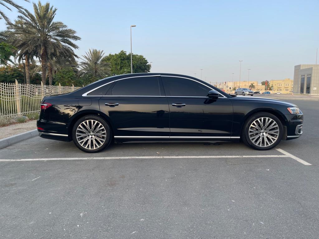 louer Audi A8 BLACK 2020 à Dubaï