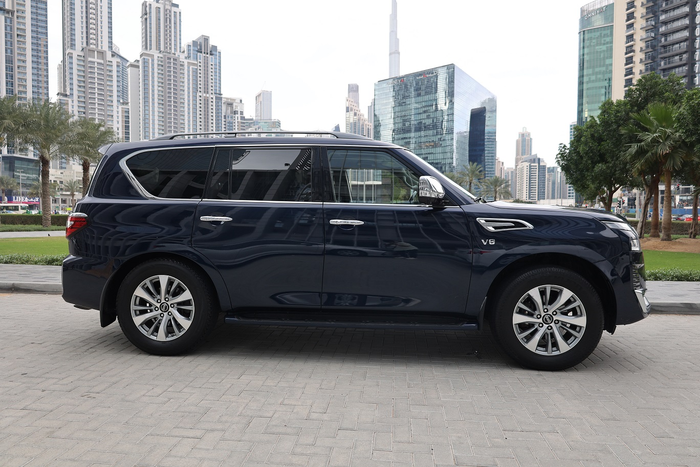 louer NISSAN PATROL  V8 BLUE 2020 à Dubaï
