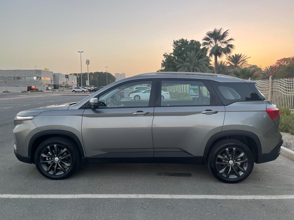 louer CHEVROLET CAPTIVA 2022 GREY 2022 à Dubaï