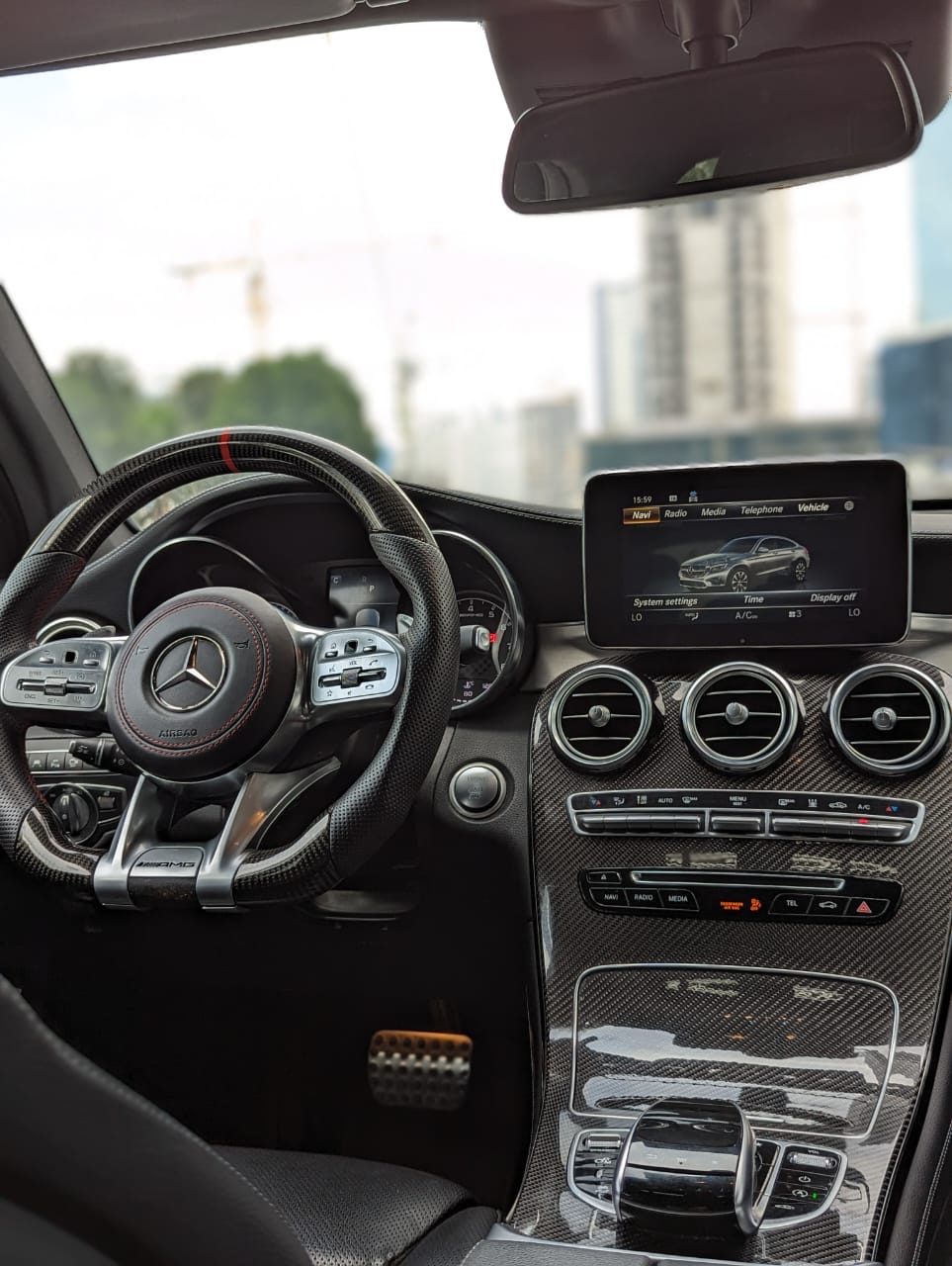 louer Mercedes GLC 43 AMG WHITE 2020 à Dubaï
