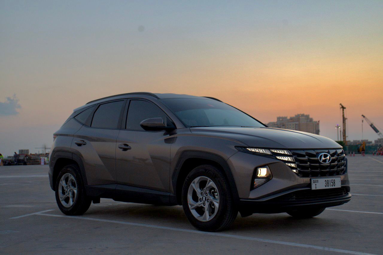 louer Hyundai Tucson BROWN 2023 à Dubaï