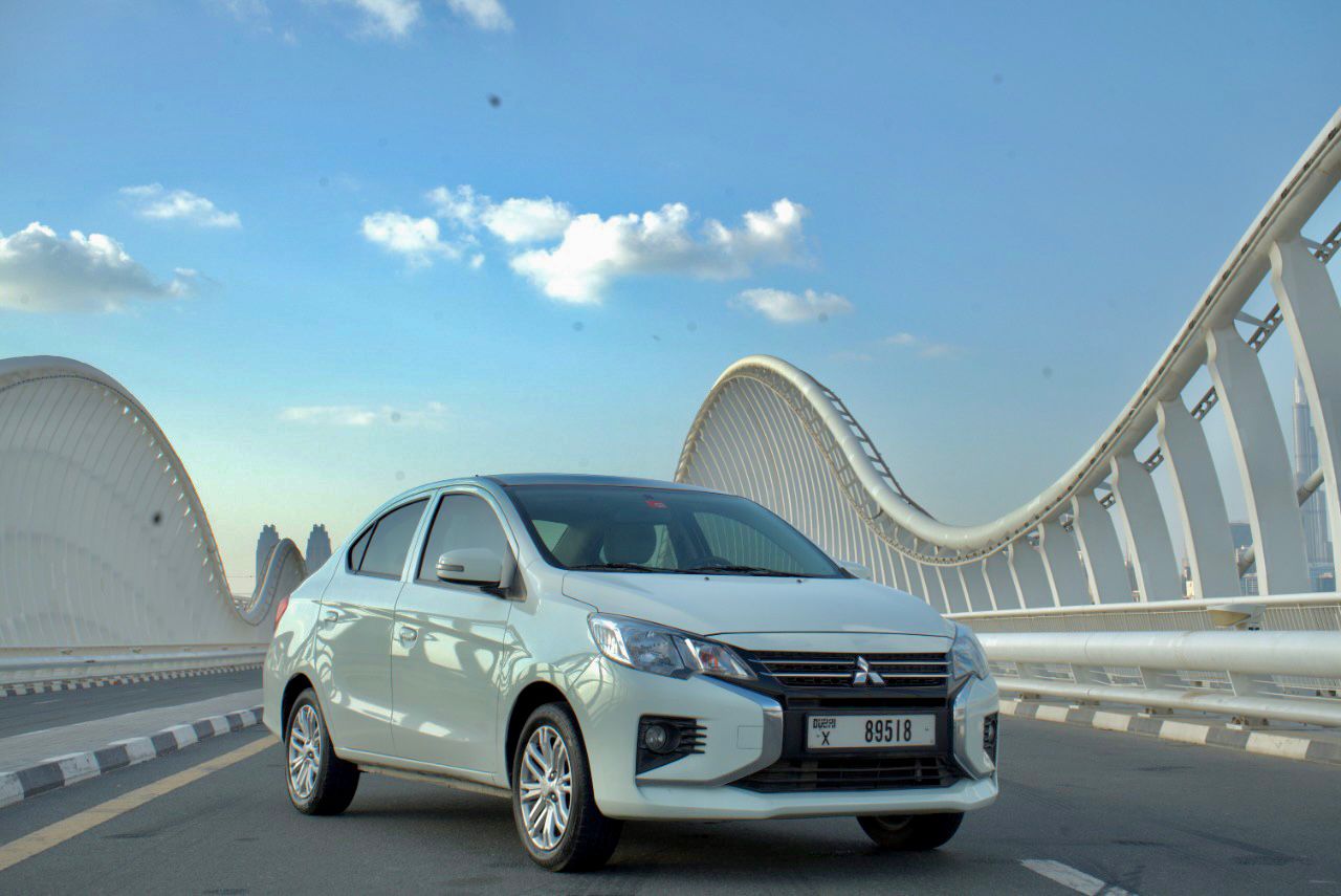 louer Mitsubishi Attrage WHITE 2022 à Dubaï