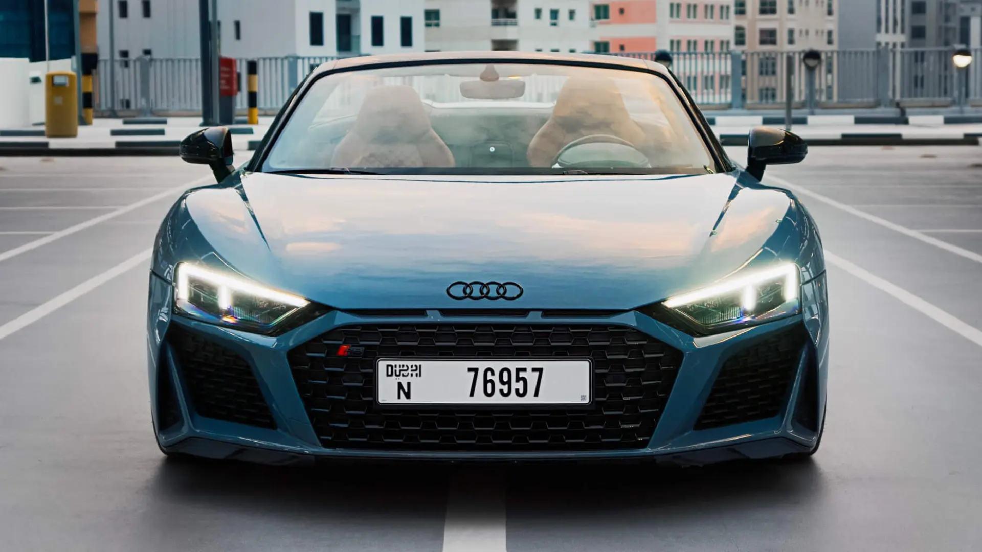 louer Audi R8 Spyder  2024 à Dubaï