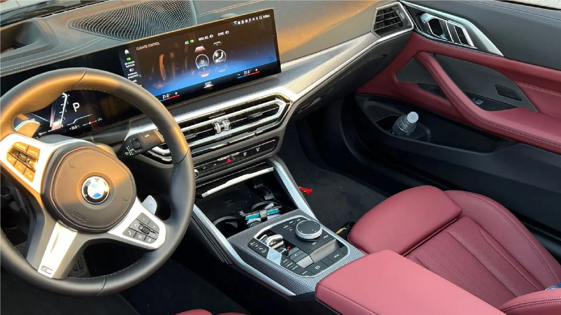 louer BMW 420i Convertible  2024 à Dubaï