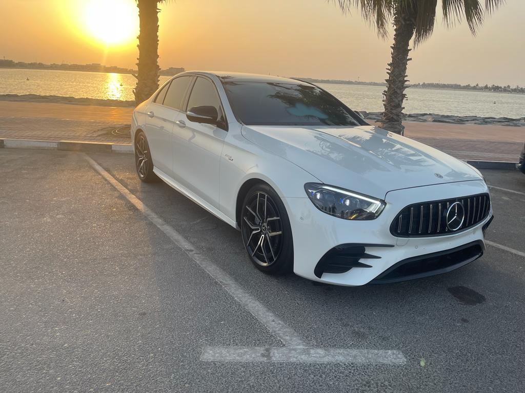 louer Mercedes Benz AMG E53 S White  2023 à Dubaï