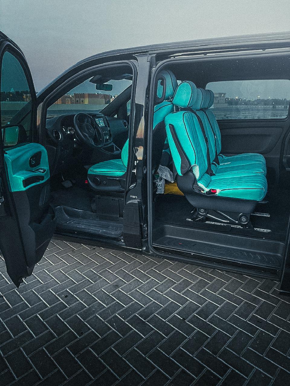 louer Mercedes Maybach V250 Limousine Black  2023 à Dubaï