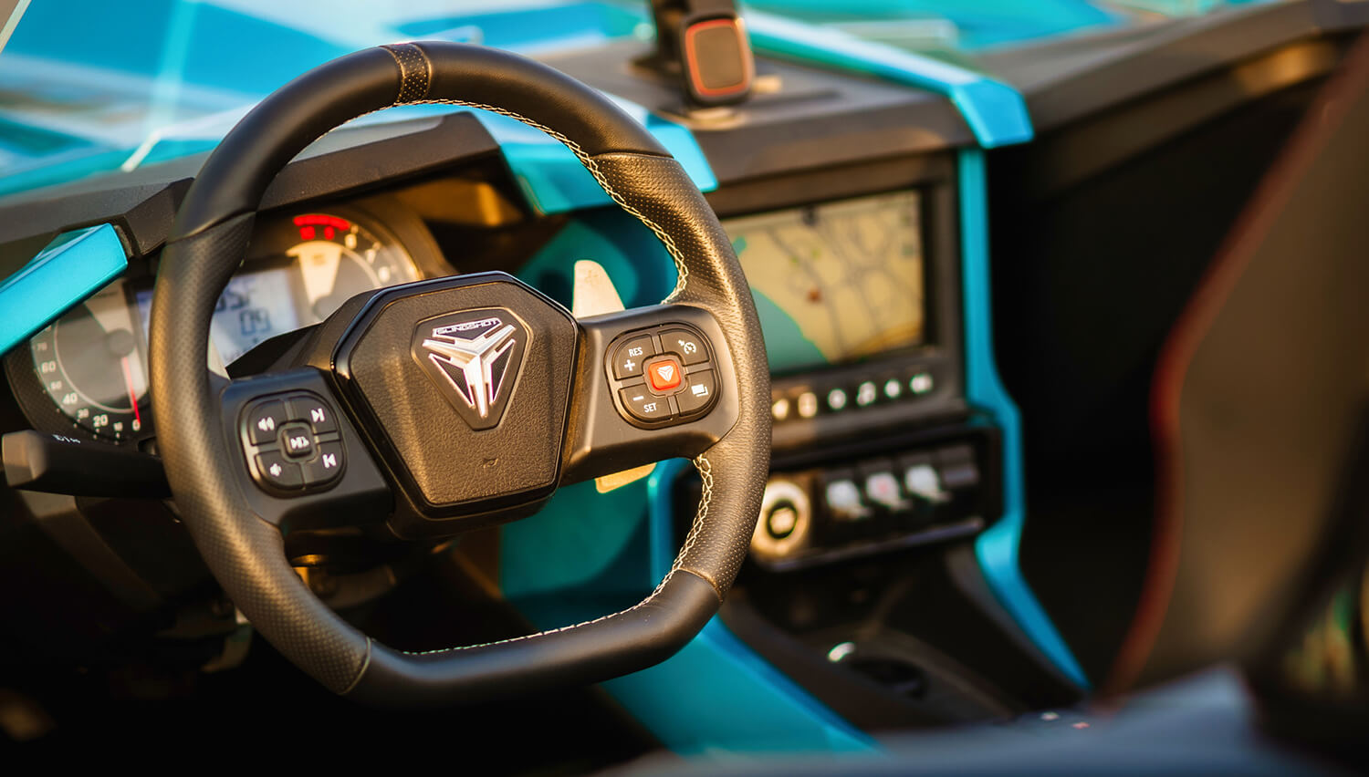 louer Polaris Slingshot R motorbike Blue Automatic  2023 à Dubaï