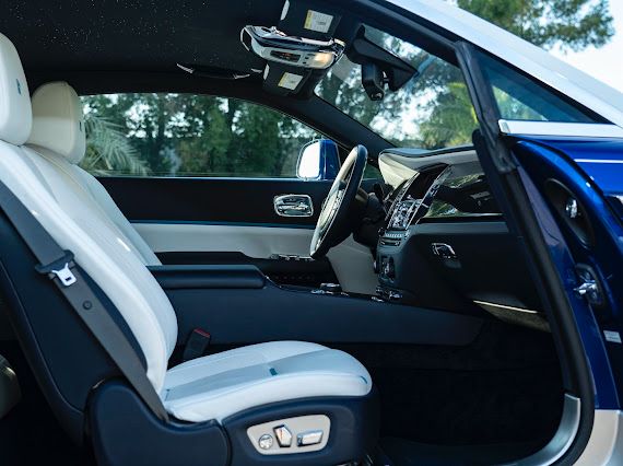louer Rolls Royce Wraith V12 Blue Best Price  2022 à Dubaï