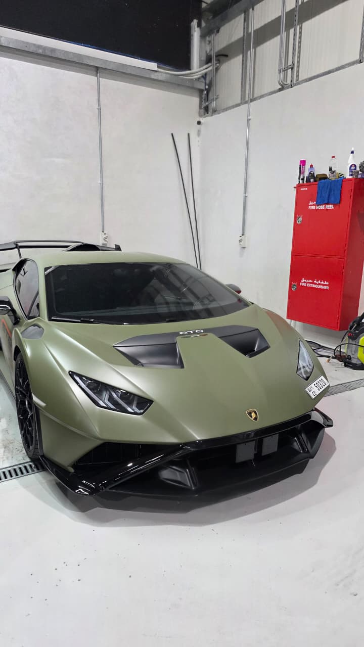 louer Lamborghini Huracan STO Coupe Green Best Price  2024 à Dubaï