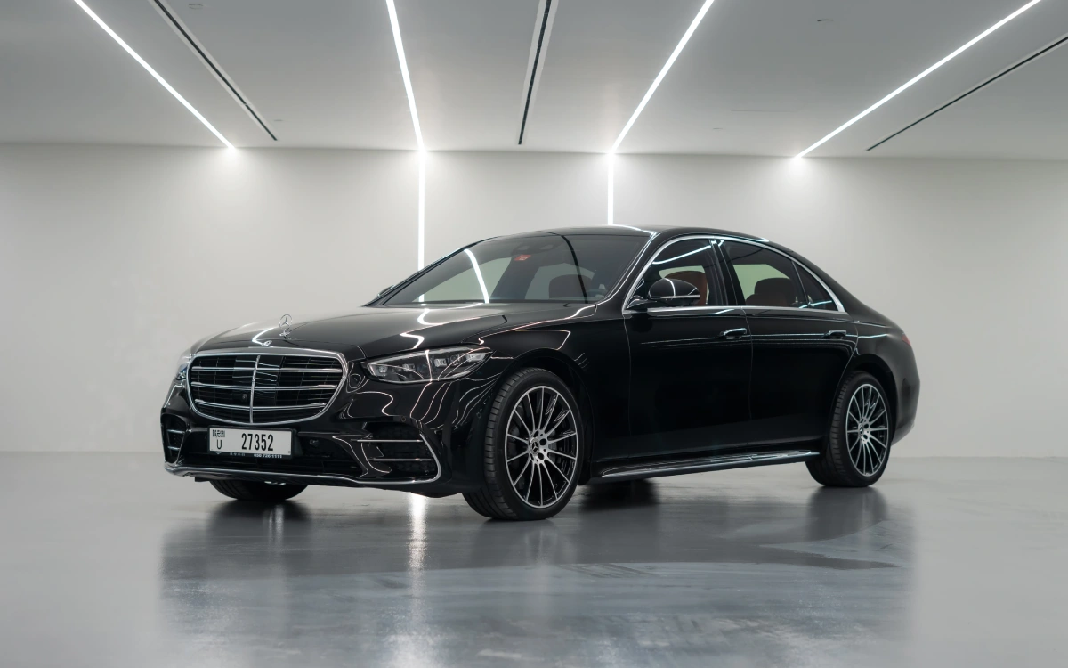 Mercedes S500 BLACK 2021 location dubaï
